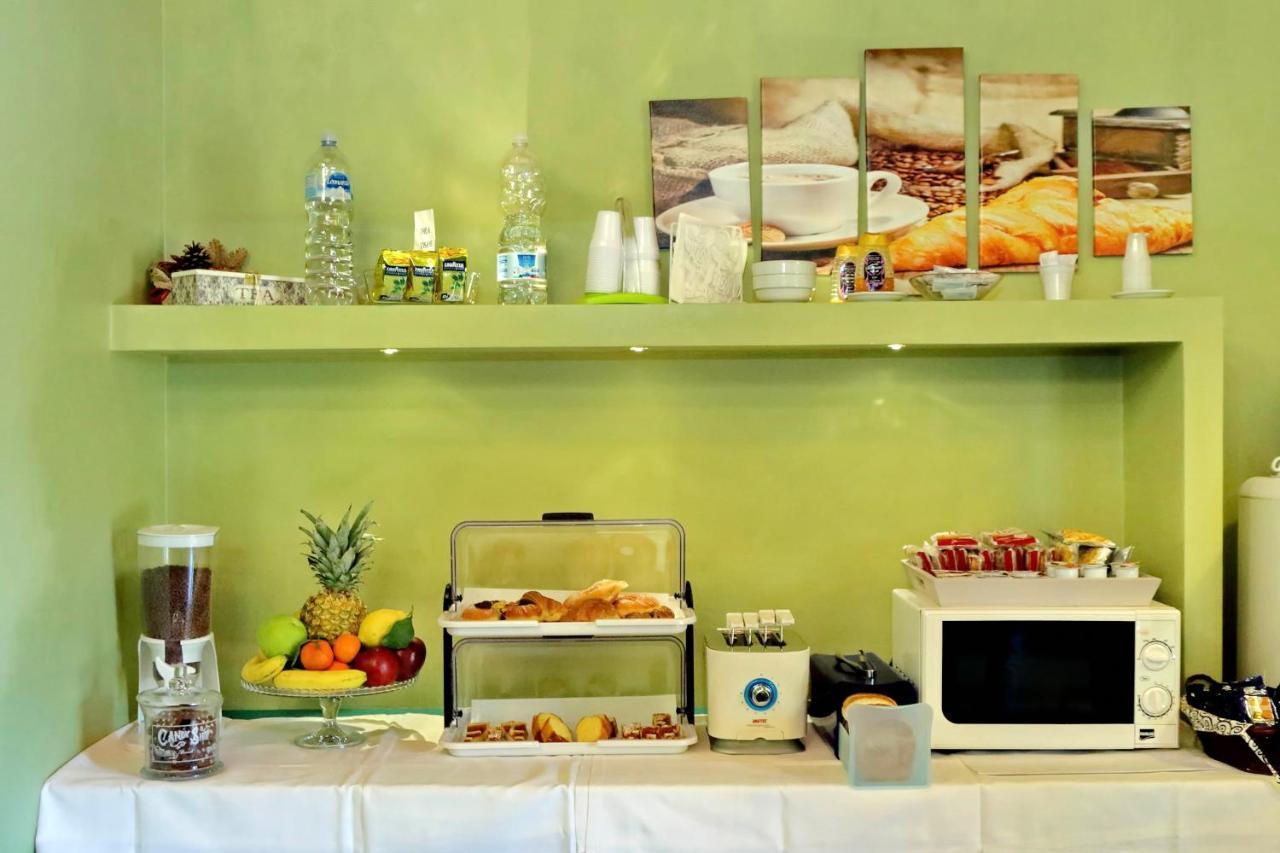 Antico Platano Roma Exterior foto